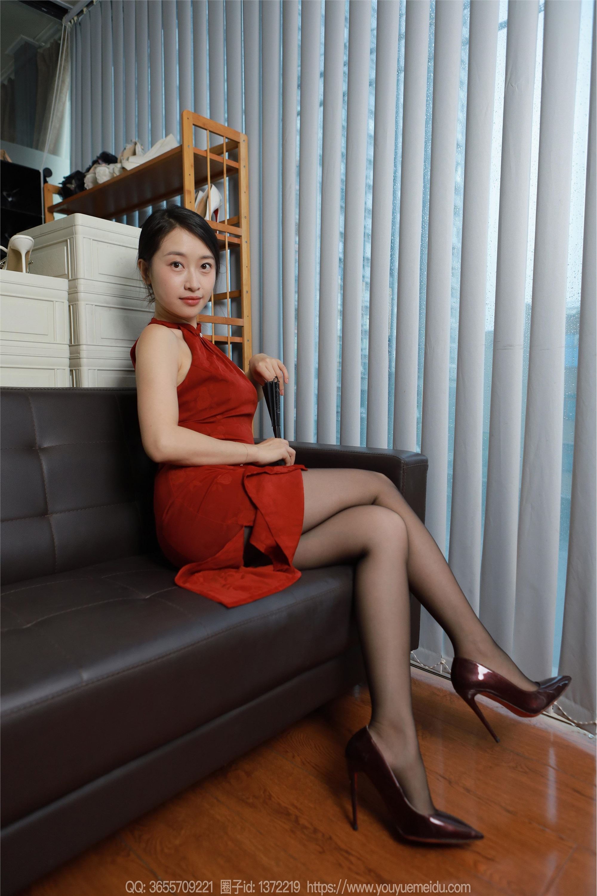 IESS异思趣向  2024.09.01 丝享家 1834 小婕《红黑》